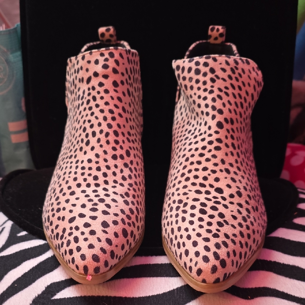 Leopard Print Ankle Booties